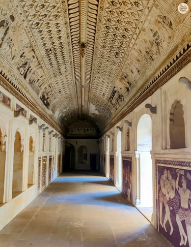 Painted gallery of Lakshmi Temple, Orchha- showcasing mythological frescoes and Bundela artistry.