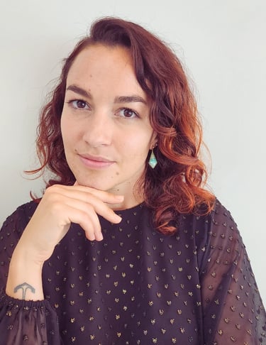 Portrait professionnel d' Émilie Bonjour pour le conseil en gestion hôtelière et tourisme au Québec