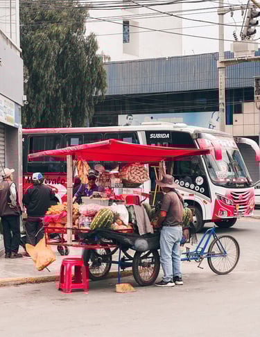Street vendor in Trujillo