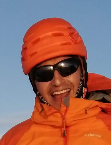 Paul Hinojosa - ASEGUIM guide