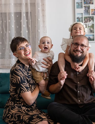 vesela obitelj