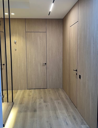 Drzwi ukryte z panele scienne