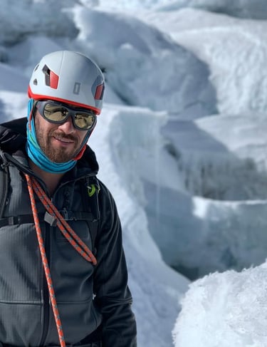 Diego Vargas - ASEGUIM mountain guide, Ecuador
