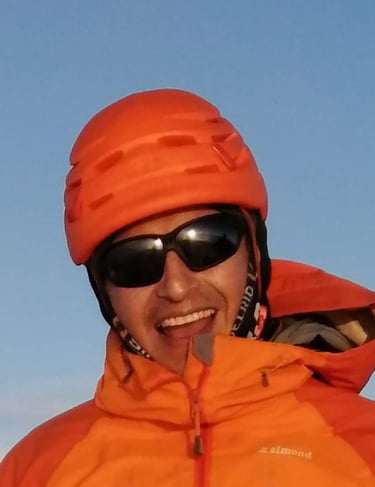 Paul Hinojosa - ASEGUIM guide, Ecuador