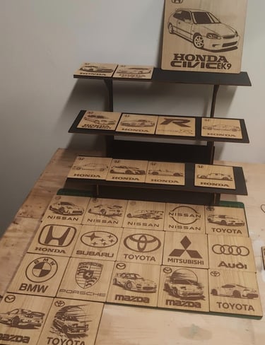 Gravures décorative Honda, Subaru, Toyota, Mitsubishi, Mazda, BMW, Porsche, Nissan, Audi