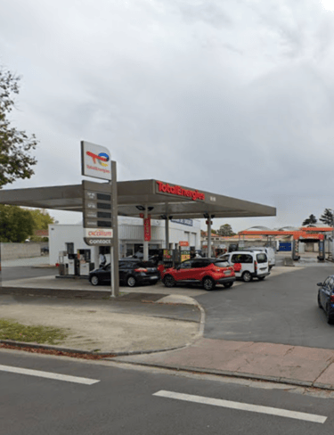 Station total, 232 Avenue de paris a niort