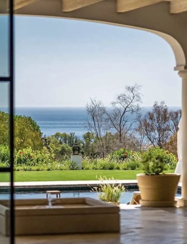 Covered terrace at Villa La Gratitud with sea views and al fresco dining