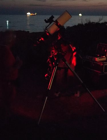 Astronomia attraverso il telescopio