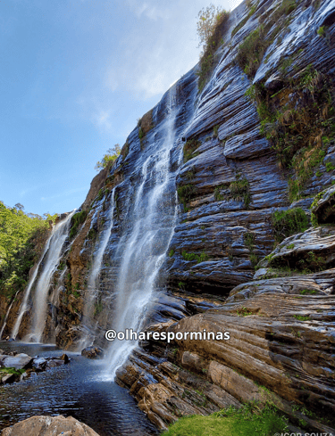 Cachoeira de Cocais também conhecida como Cachoeira Queda do Véu, emCocais, distrito turistico de MG