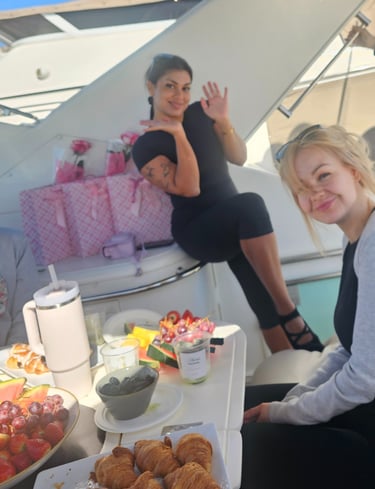 girls at lunch onboard