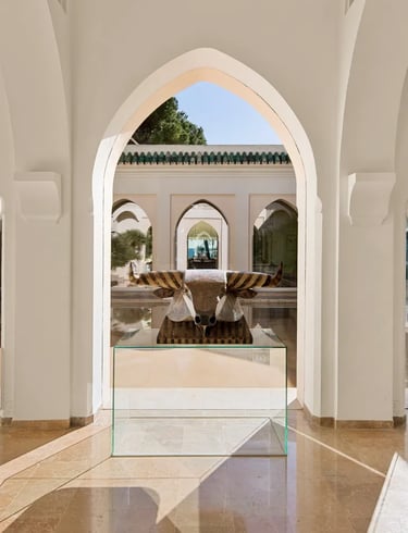 Arched entrance hall at Villa El Rincon