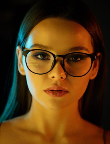 woman wearing eyeglasses