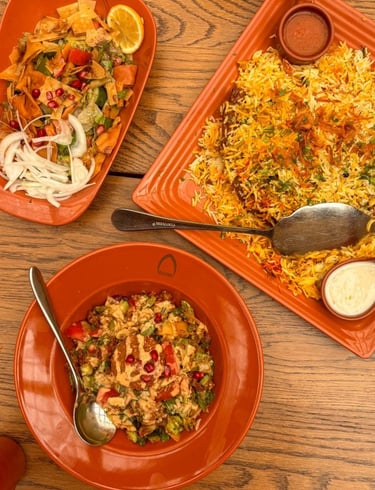 oman-fatoush-falafel-riso-con-pesce