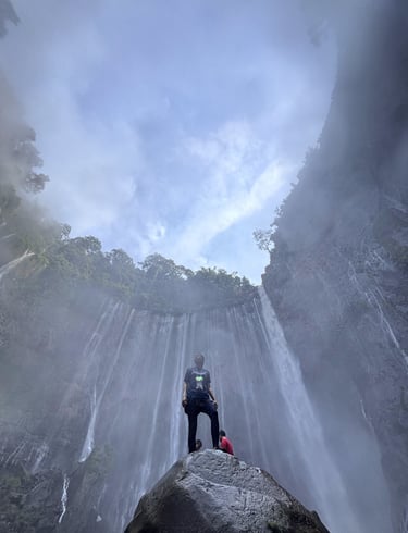 Tumpaksewu waterfall