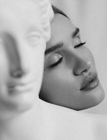 Face lift procedure illustration at Macys Plastic Surgery in Manchester