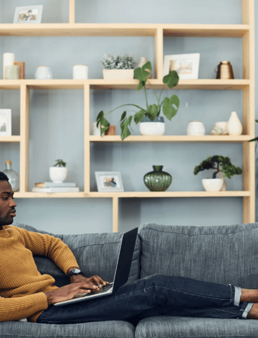 Bankeaz | Expat enjoys winter at home without a thought for his electricity bill