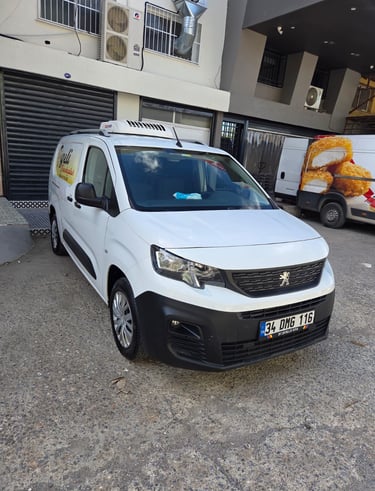 İzmir de tavuk parçalama tesisi aracı