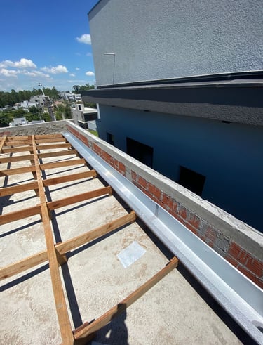 Telhados metálicos reformados no bairro Sarandi Porto Alegre