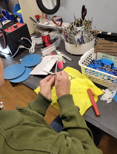 Disassembling Shears