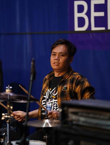 Salah Satu TUTOR Drum dari Notasi Music Course Kursus Musik Privat di Kendal