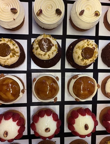Pâtisseries sur place ou à emporter, gourmand, moderne et savoureux. Paris 11ème. Façon Des Boulangers.
