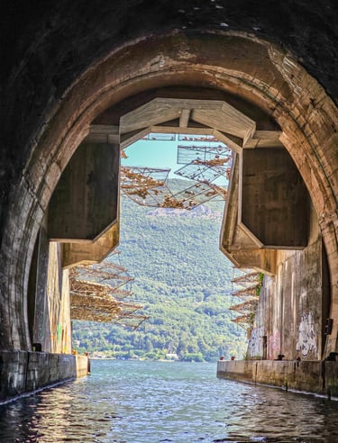 Yugoslav submarine shelter