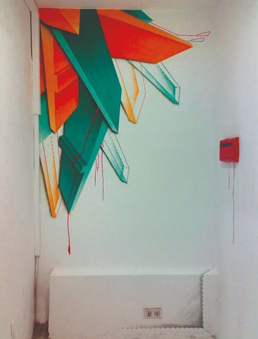 Pintura mural graffiti con diseño 3d en pared interior de tienda de pinturas personalización