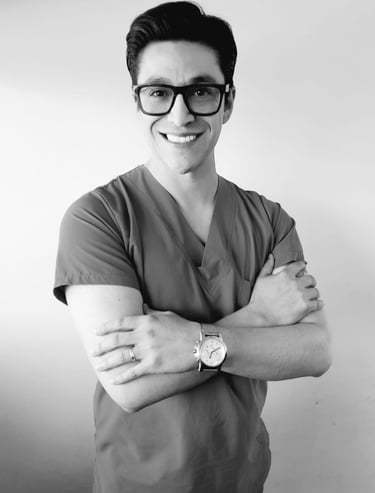 Dr. Martin Israel Campuzano Aguilar.  