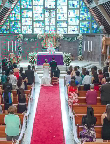 Ceremonia de Boda en iglesia de el Poblado.