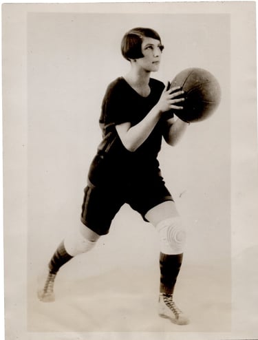 1926 Edmonton Grads Original Type 1 photograph Margaret Macburney Basketball Player