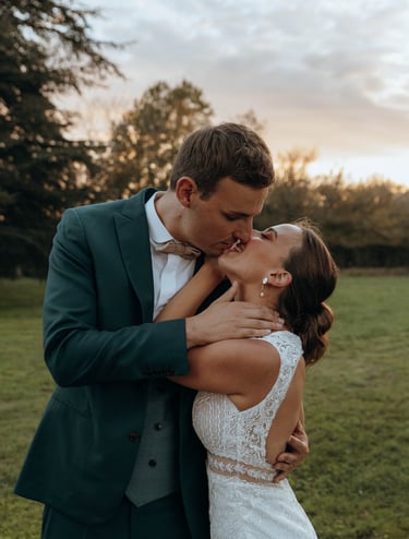 Photographe de mariage dans un château à Toulouse : capturez des moments magiques et élégants dans un cadre historique et ra