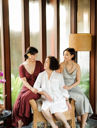 private family session at Bulgari Uluwatu documenting refined and intimate connection