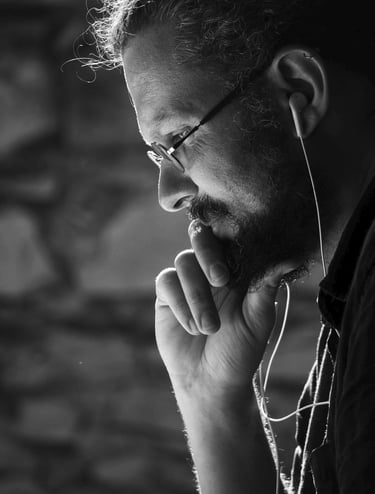 photographie en noir et blanc, lumière contraste sont mis en valeur