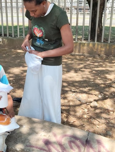 Voluntarios RYM ONG en jornada de impacto social y ambiental Cali 2025