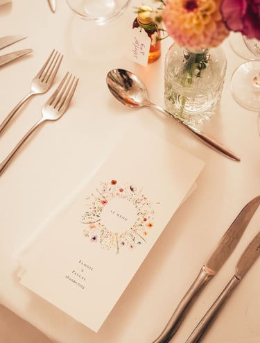 menu table mariage fleurie