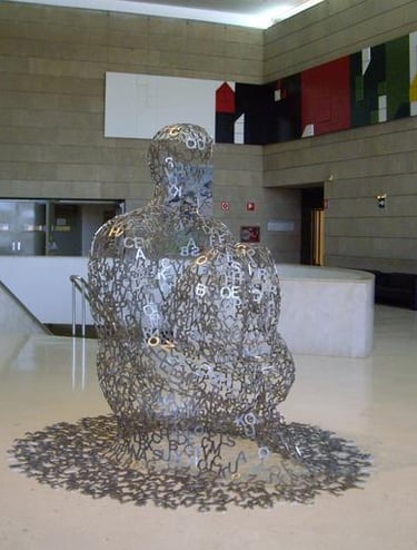 Captivating display of Jaume Plensa's artwork in a gallery setting