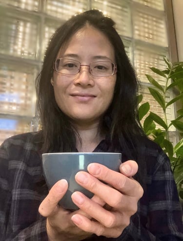 Cami Hoang – Warm Tea Moment | Home About Cami Section