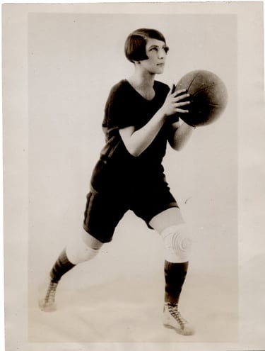 1926 Edmonton Grads Original Type 1 photograph Margaret Macburney Basketball Player