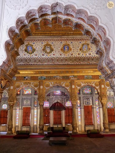 Phool Mahal at Mehrangarh Fort Jodhpur, a golden hall once used for royal gatherings and cultural performances.
