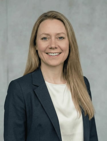 Katja Müller aus dem Backoffice von Reidelbach Immobilien, zuständig für Organisation und administrative Abläufe