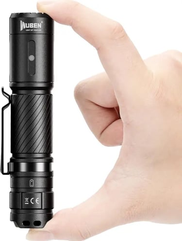 WUBEN C3 Linterna LED Recargable 1200 Lúmenes color negro, pequeña e impermeable con 6 modos