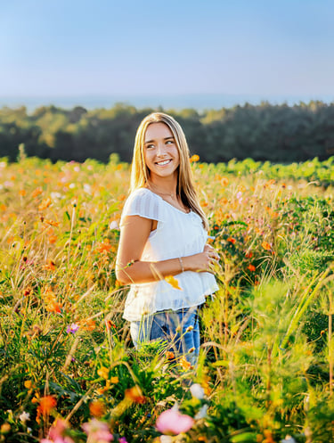 Manheim PA senior pictures. Palmyra PA senior pictures. Lititz PA senior pictures. Elizabethtown PA senior pictures.