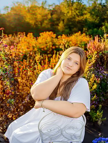 Elizabethtown PA Senior pictures at Country Joy Flowers by a Lancaster PA senior picture photographer