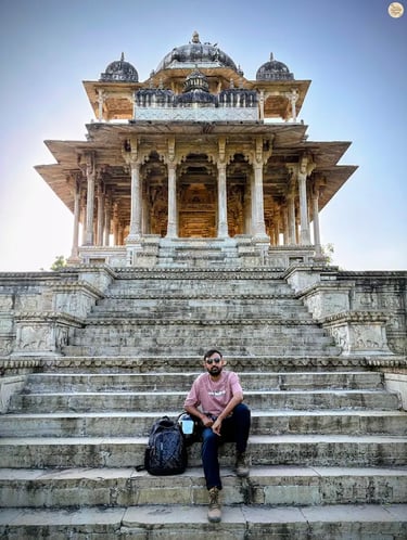 Chaurasi Khambon ki Chhatri in Bundi, Rajasthan, a cenotaph adorned with 84 ornate pillars.