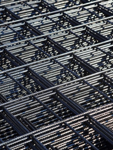 Un panneau renforcé fabriqué à l’aide de machines de soudage de treillis métallique