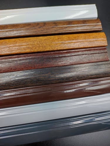 jaluzele plisate, mecanisme de diverse numte, alb, maro, gri antracit, opace cu material tip fagure