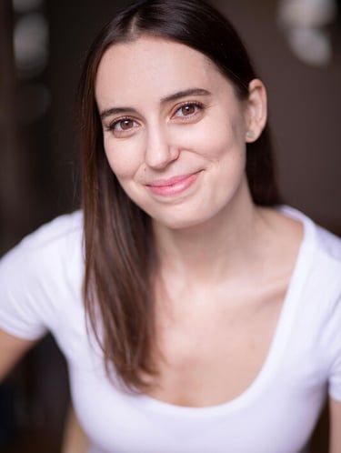 Eva Freitas comedienne