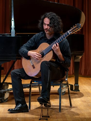 Cesar Torres Guitar Teacher Irvine OC Orange County Guitar Lessons