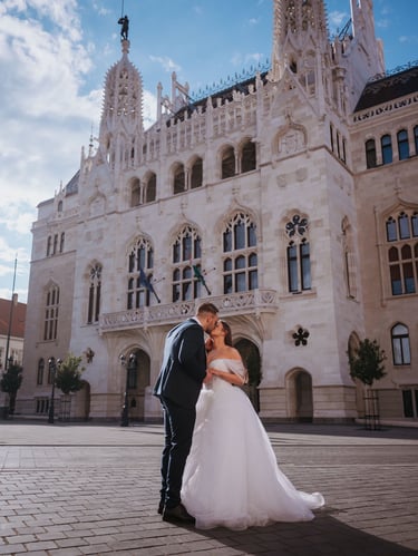 Elegant outdoor wedding in Budapest, bride in white gown