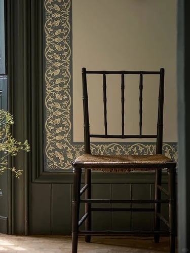 William Morris-inspired interior featuring botanical patterns, natural materials, and traditional Ar